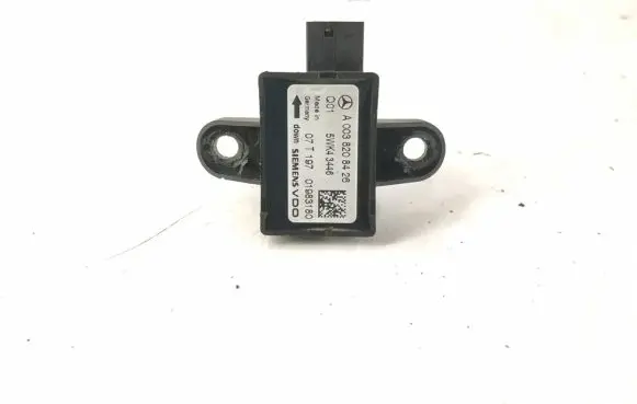 Mercedes-Benz R W251 Airbag deployment crash/impact sensor A0038208426 0038208426