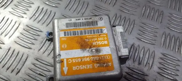 Audi A4 S4 B5 8D Airbag control unit/module 8a0959655c 0285001038