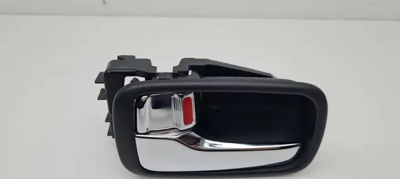 Mitsubishi Outlander Front door interior handle 