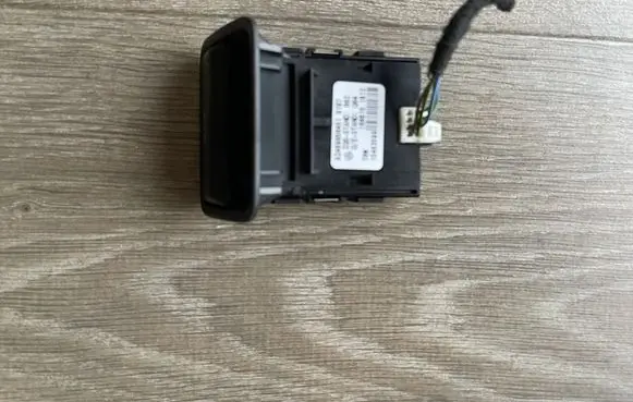 Mercedes-Benz GLA W156 X156 Other devices A2469050451