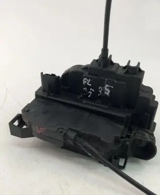 Renault Megane II Rear door lock