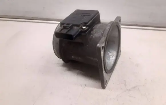 Ford Mondeo MK II Mass air flow meter 97BB12B579AA 8C16