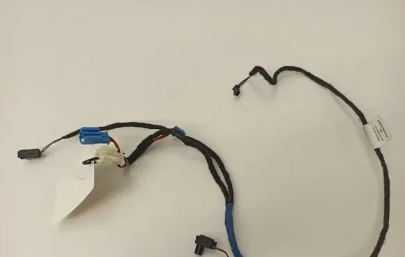 Mercedes-Benz E W212 Panel wiring 2124400806