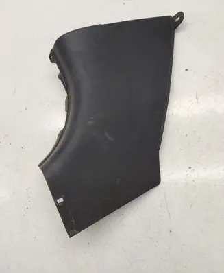 Foot area side trim