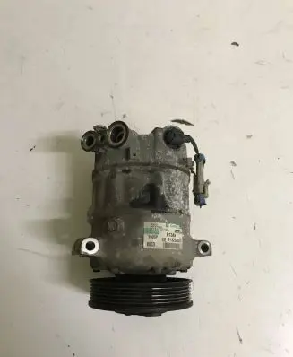 Opel Insignia A Air conditioning (A/C) compressor (pump) 092847051B4 R134