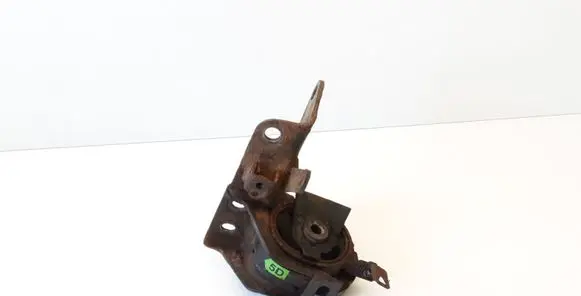 Toyota Corolla Verso AR10 Engine mount bracket