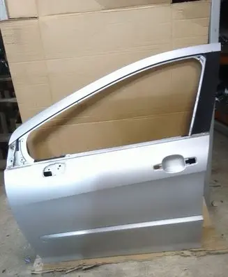 Peugeot 308 Front door 