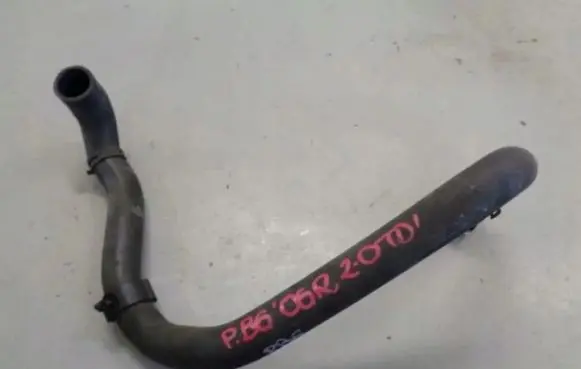Volkswagen PASSAT B6 Engine coolant pipe/hose