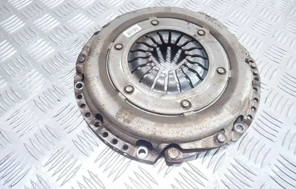 Opel Astra J Pressure plate 