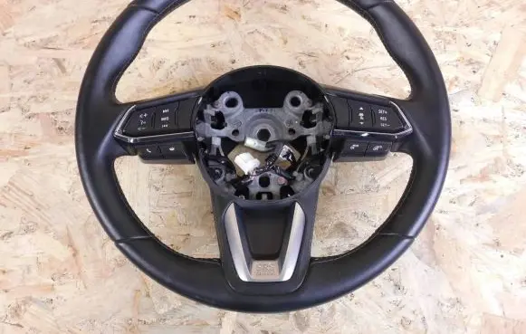 Mazda CX-5 II Steering wheel K1313298302 K131