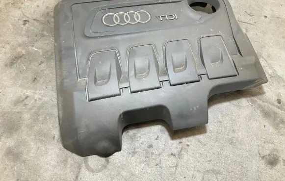 Audi Q5 SQ5 Engine cover (trim) 03L103925 03L103925R