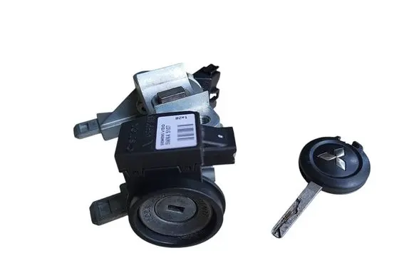 Mitsubishi Colt Ignition lock MR587813 5WK45107