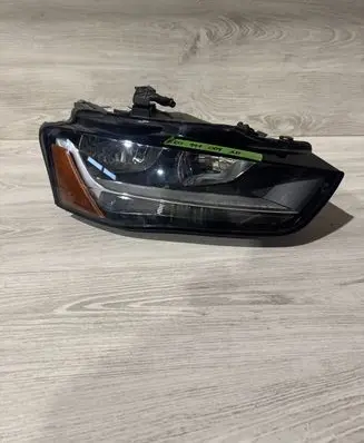 Audi A4 S4 B8 8K Headlight/headlamp 8k0941004ad