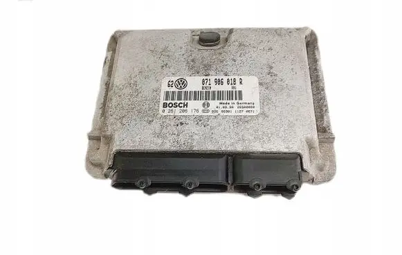 Volkswagen Golf IV Engine control unit/module 071906018R