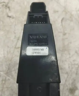 Volvo S40, V40 Electric window control switch