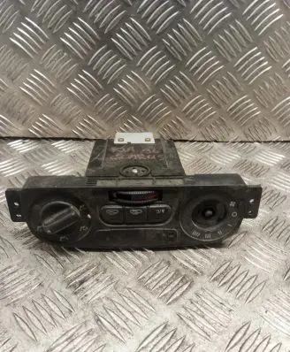 KIA Clarus Climate control unit