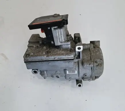 Nissan e-NV200 Air conditioning (A/C) compressor (pump) 926003NF0A