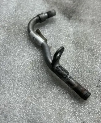 Brake vacuum hose/pipe