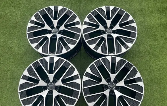 Audi Q4 e-tron R21 alloy rim 4KE601025AE