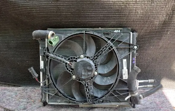 Fiat Panda III Coolant radiator