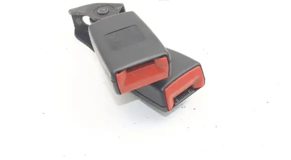 Audi TT TTS Mk2 Middle seatbelt buckle (rear) 8J8857739B