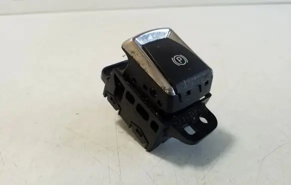 Nissan X-Trail T32 Hand parking brake switch 