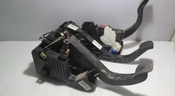 Peugeot Boxer Pedal assembly 