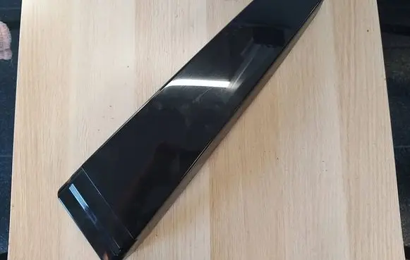 Other front door trim element