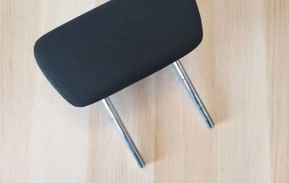 Alfa Romeo Giulietta Rear seat headrest 