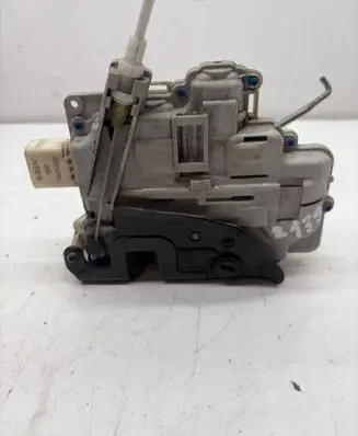 Audi A3 S3 A3 Sportback 8P Rear door lock 4F0839016