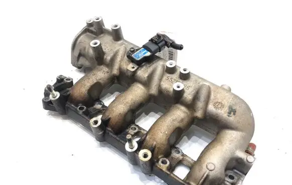 Opel Zafira B Intake manifold 55212586