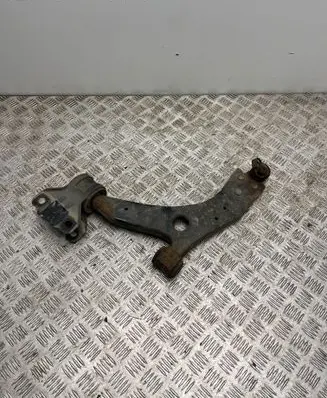 Ford Focus Front lower control arm/wishbone 