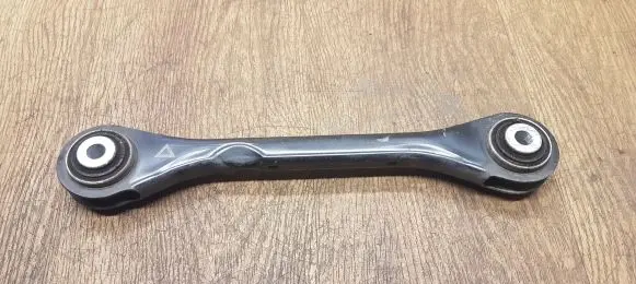 Rear control arm