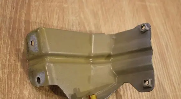 Chevrolet Captiva Fender mounting bracket