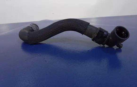 Peugeot 308 Engine coolant pipe/hose