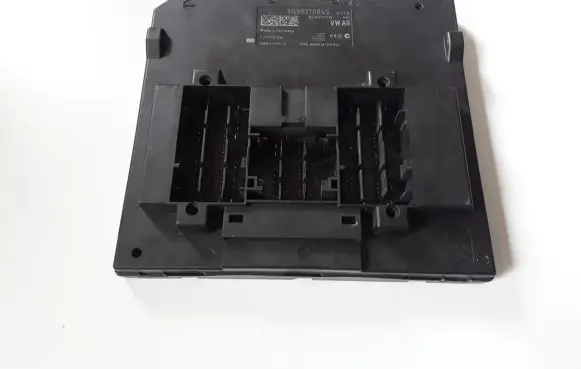 Volkswagen Golf VII Comfort/convenience module 5Q0937084S