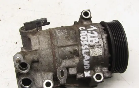 Opel Crossland X Air conditioning (A/C) compressor (pump) 9675655880