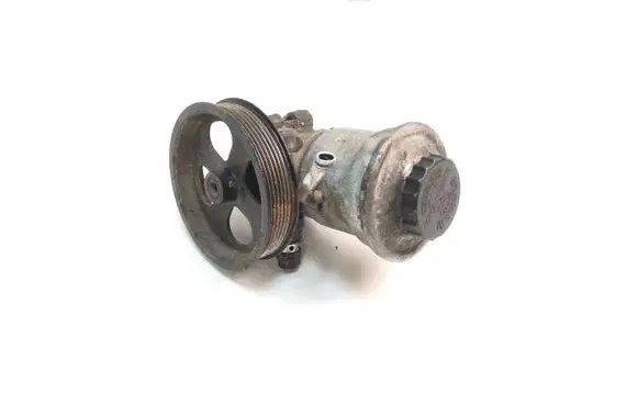 Toyota Corolla Verso AR10 Power steering pump