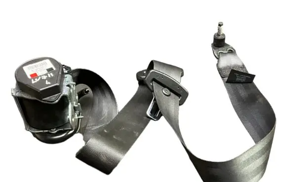 Ford C-MAX II Front seatbelt 615874900 006L000 AM51R61295ADW