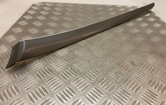 Mitsubishi Outlander Front door trim bar K034AMCR4B45V