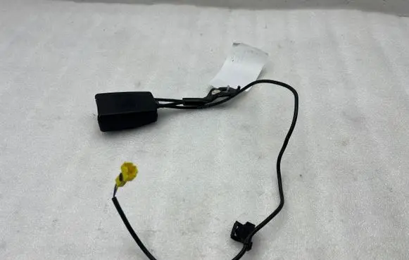 Mercedes-Benz GLC X253 C253 Front seatbelt buckle A2058600169