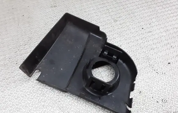 Volkswagen PASSAT B5.5 Engine cover (trim) 3B0422569A