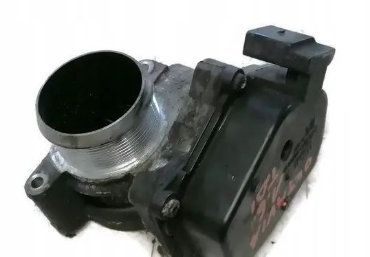 Volkswagen PASSAT B7 Throttle valve 03L128063L