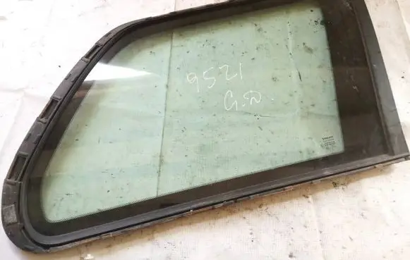 Volvo XC90 Rear side window as2