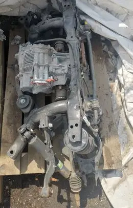Toyota RAV 4 (XA40) Rear axle beam with reductor 