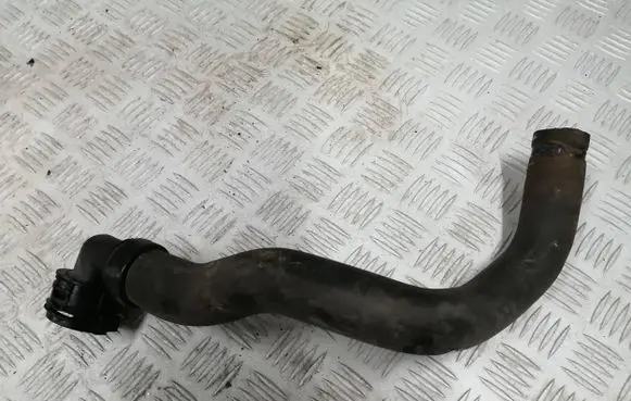 Peugeot 308 Engine coolant pipe/hose