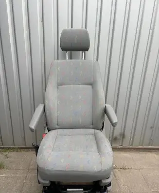 Volkswagen Transporter - Caravelle T5 Front driver seat 