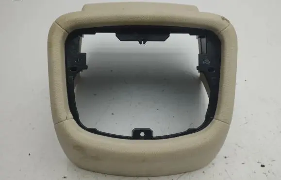 Maserati Ghibli Ashtray trim (rear) 