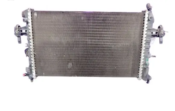 Opel Astra H Coolant radiator