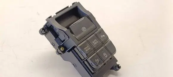 Hyundai Tucson TL Hand parking brake switch 93300D3010